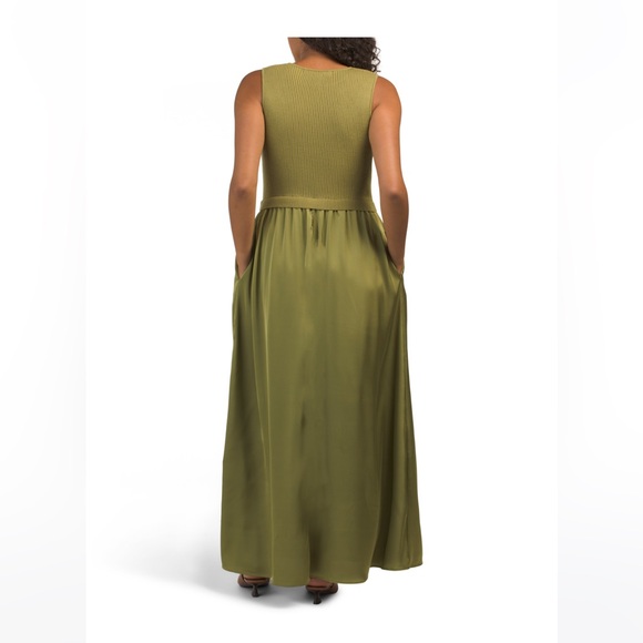 TAYLOR
Knit Top Maxi Dress - Picture 4 of 9